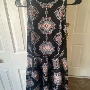 Kaleidoscope pattern dress size M